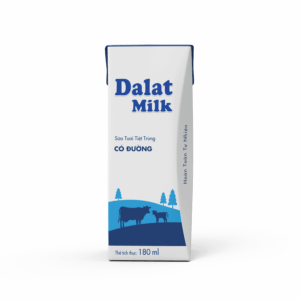 Hộp sữa Dalat Milk Có Đường 180ml trên nền trắng
