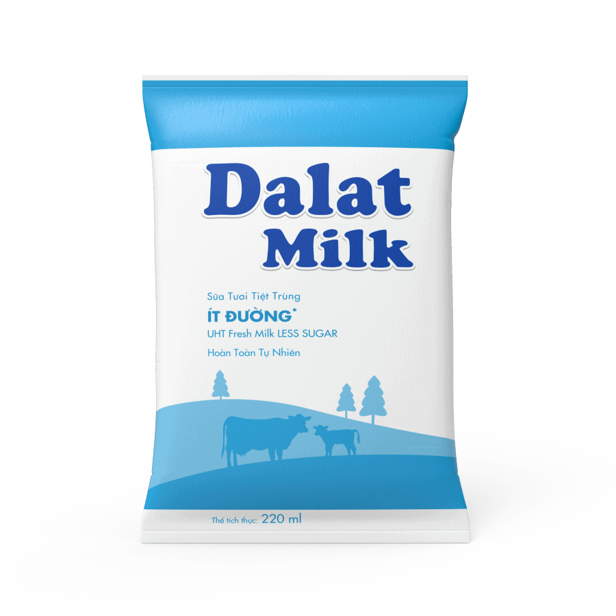 Bịch sữa Dalat Milk Ít Đường 220ml trên nền trắng